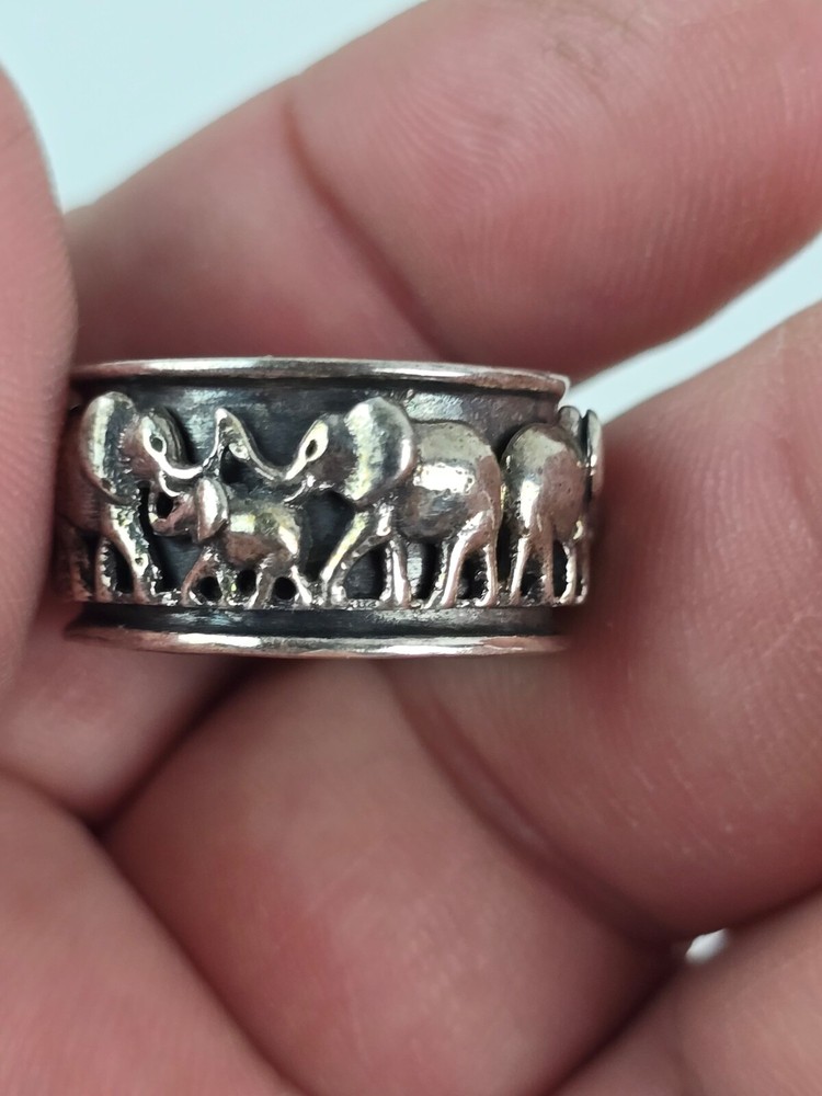 Solid Sterling Silver Elephant Family Spinner Ring 11mm Band size 7 unsigned