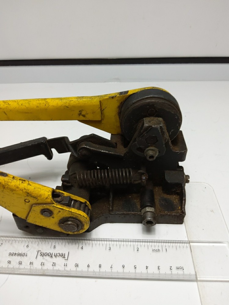 GENERICA STRAPPING TOOL (USED)