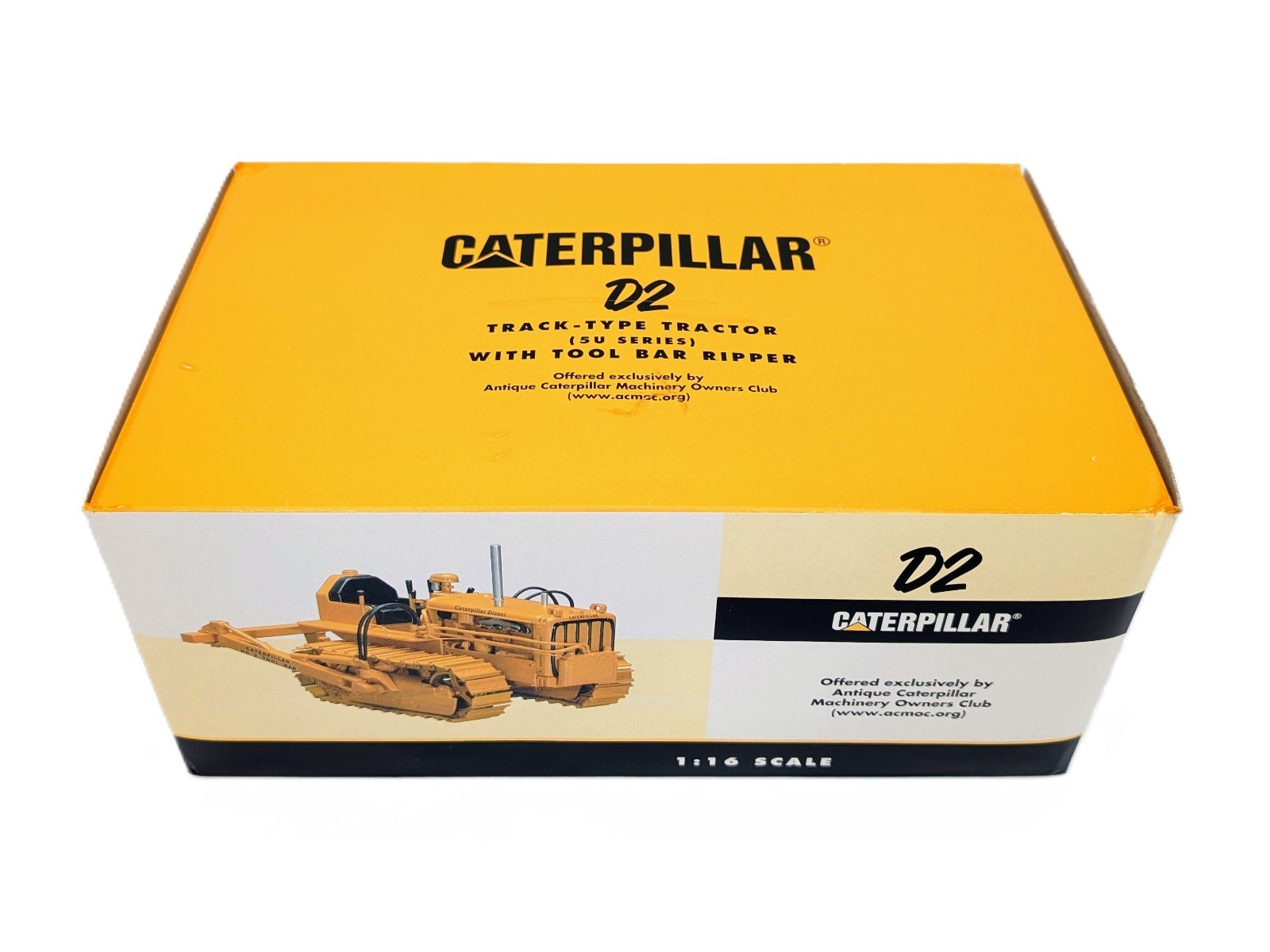 1/16 Caterpillar D2 Diesel Crawler Tractor With Tool Bar Ripper