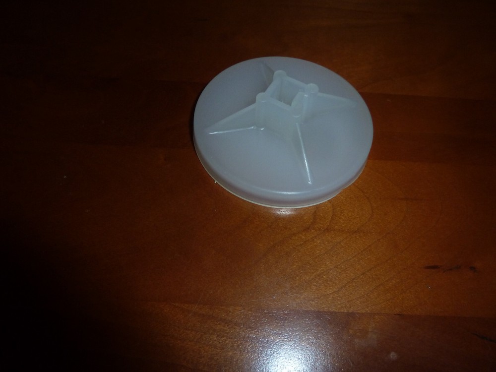 Pampered Chef Cookie Press #1525 Replacement Bottom Plastic Plunger Part Only
