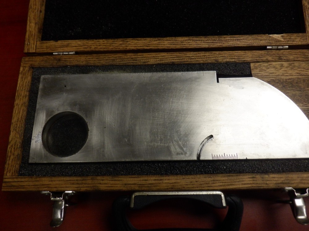 IIW Calibration Block - Type 1, Includes carry case