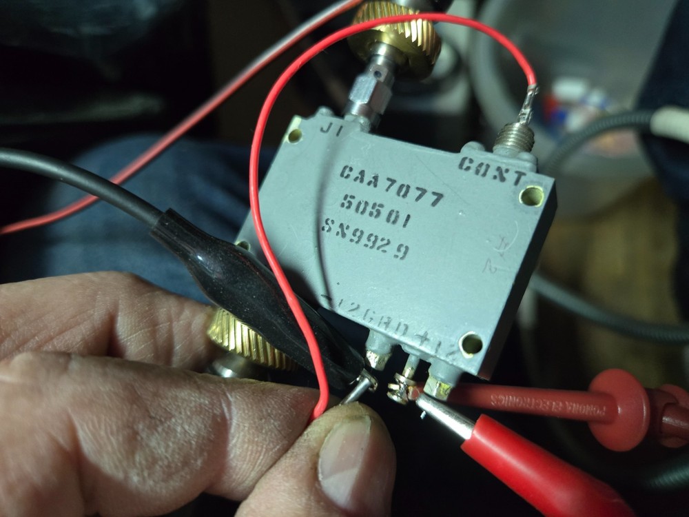 1 pc Emberguard Solutions) CAA7077 pin diode Switch 1-18 GHz Tested, see plot