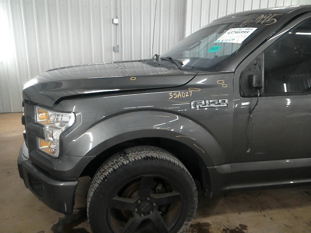 F150 2016 High Mounted Stop Light 104960630