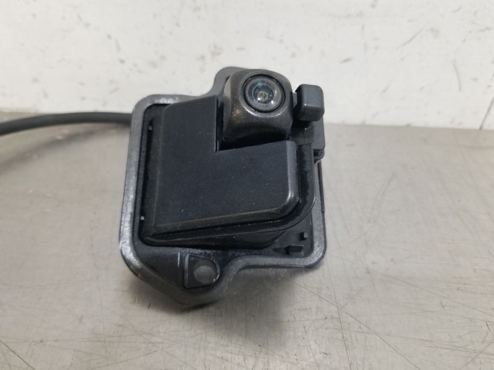 20 2020 TOYOTA HIGHLANDER REAR VIEW CAMERA PROJECTOR