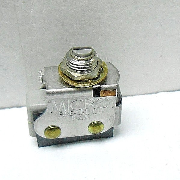1RA18 MICROSWITCH HONEYWELL SENSITIVE SWITCH NEW OLD STOCK