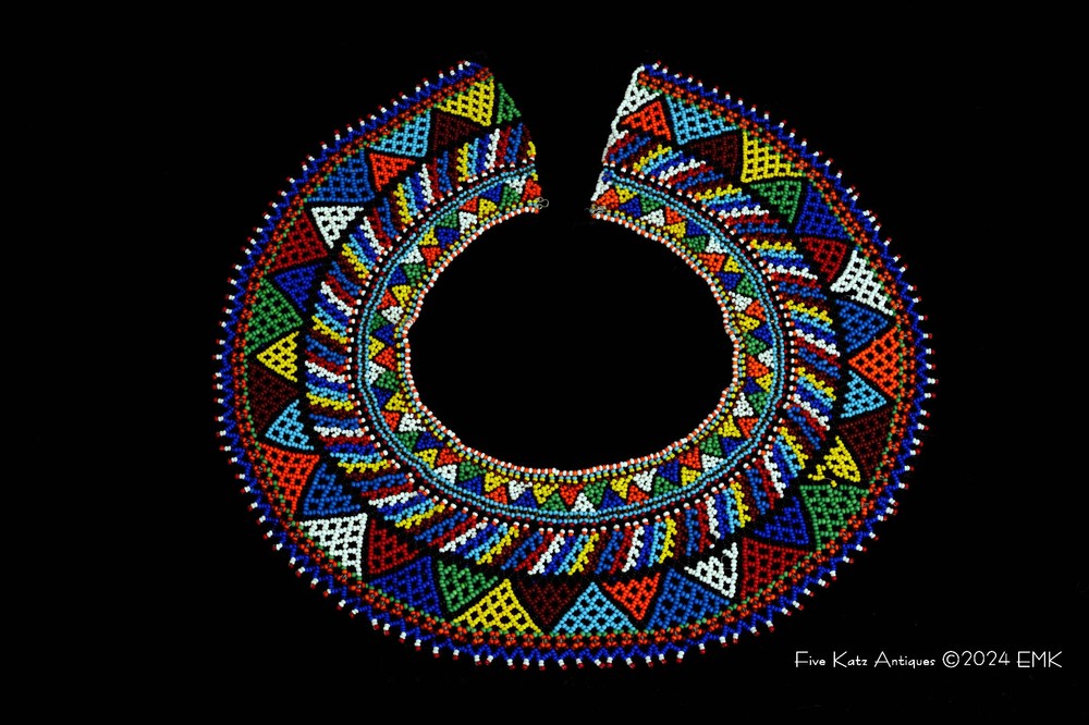 Vintage Panamanian Hand Beaded Collar - Chaquira Necklace