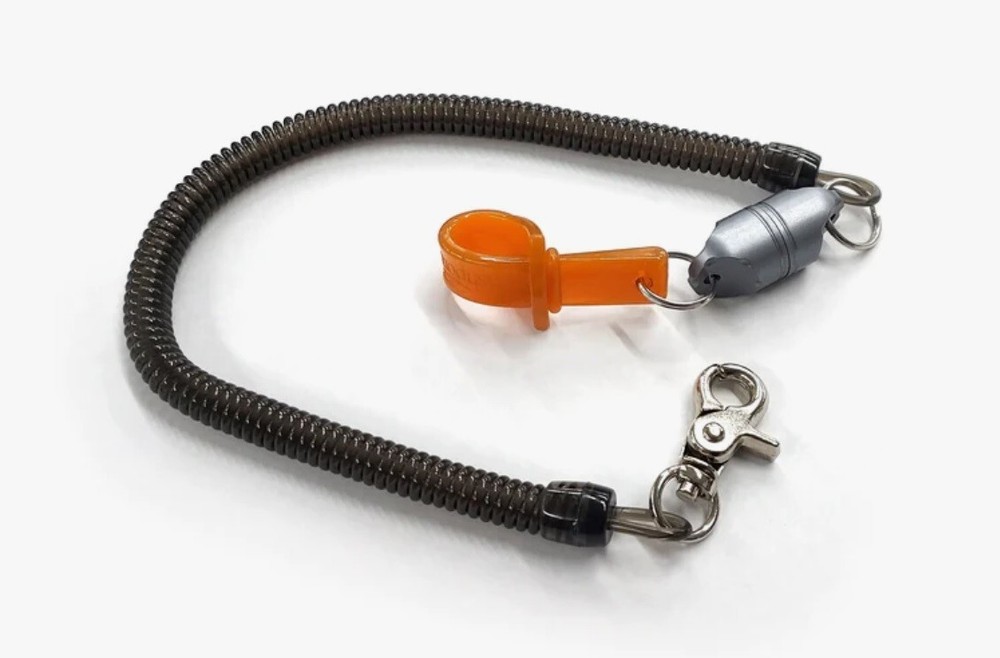 FISHPOND CONFLUENCE 2.0 NET RELEASE RETRACTOR & LANYARD- IN STOCK!