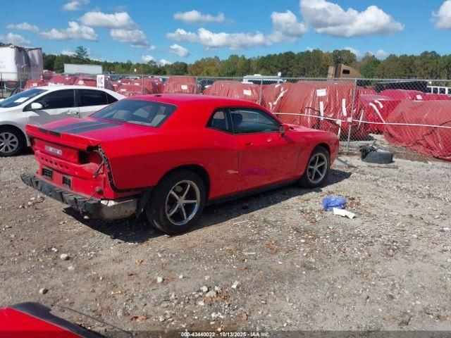 CHALLENGE 2010 Glove Box 4880237