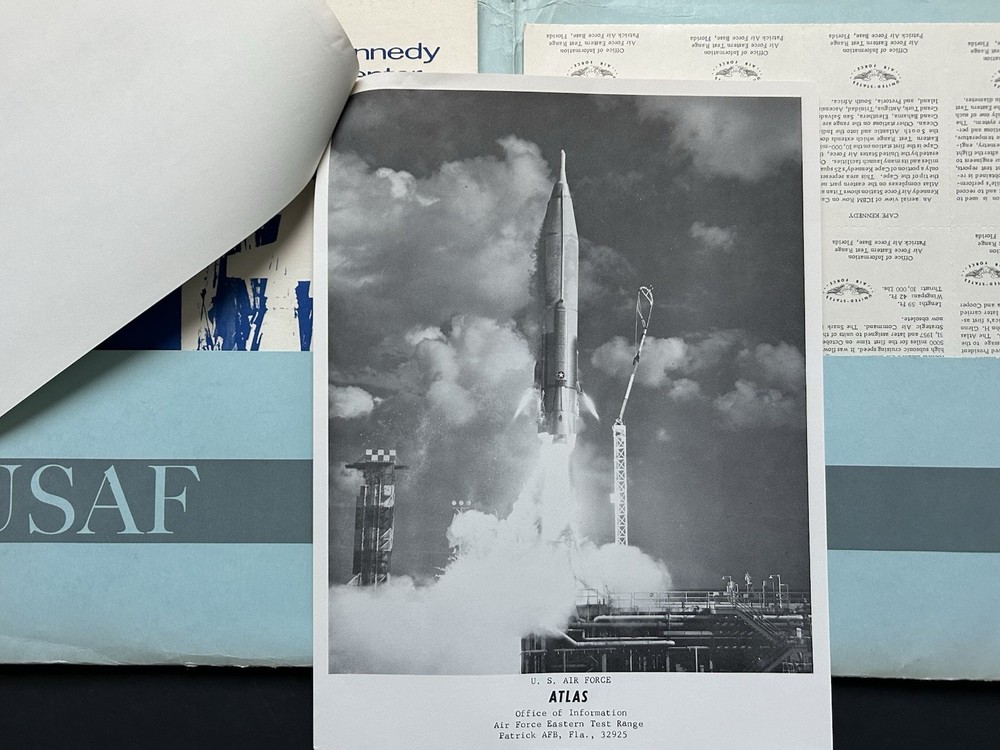 1966-1967 U.S. Air Force Systems Command Press Information Kit Folder Lot