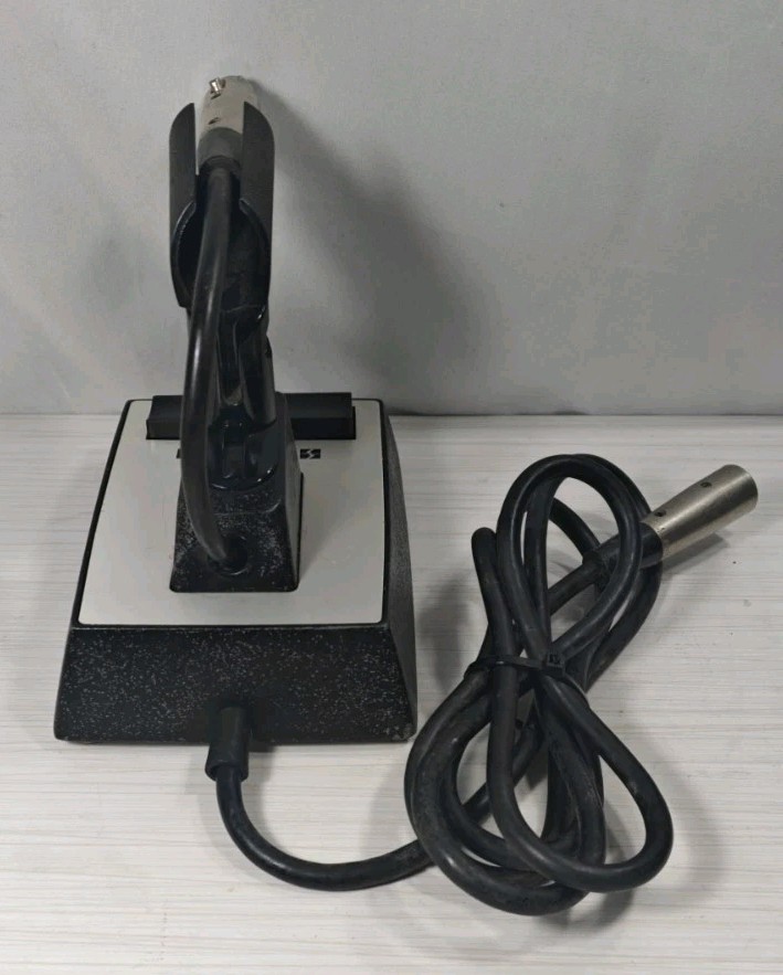 VINTAGE SHURE # S40A DESKTOP MICROPHONE STAND