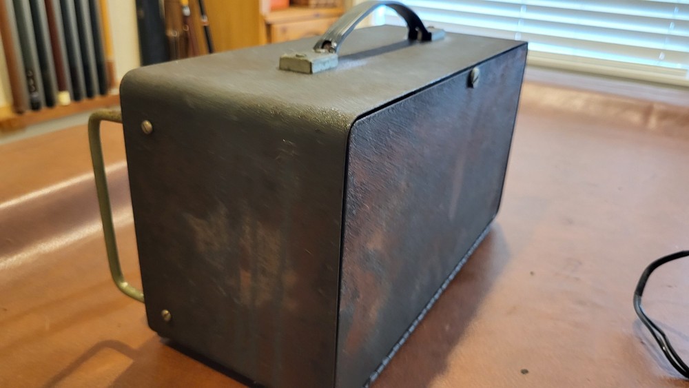 Vintage Knight Model KG-375 Universal Auto Analyzer with Leads untested