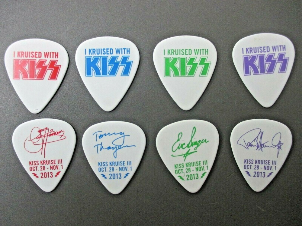 Kiss guitar picks Kruise 2013 Tour picks Set of 4 Gene, Paul, Tommy & Eric !
