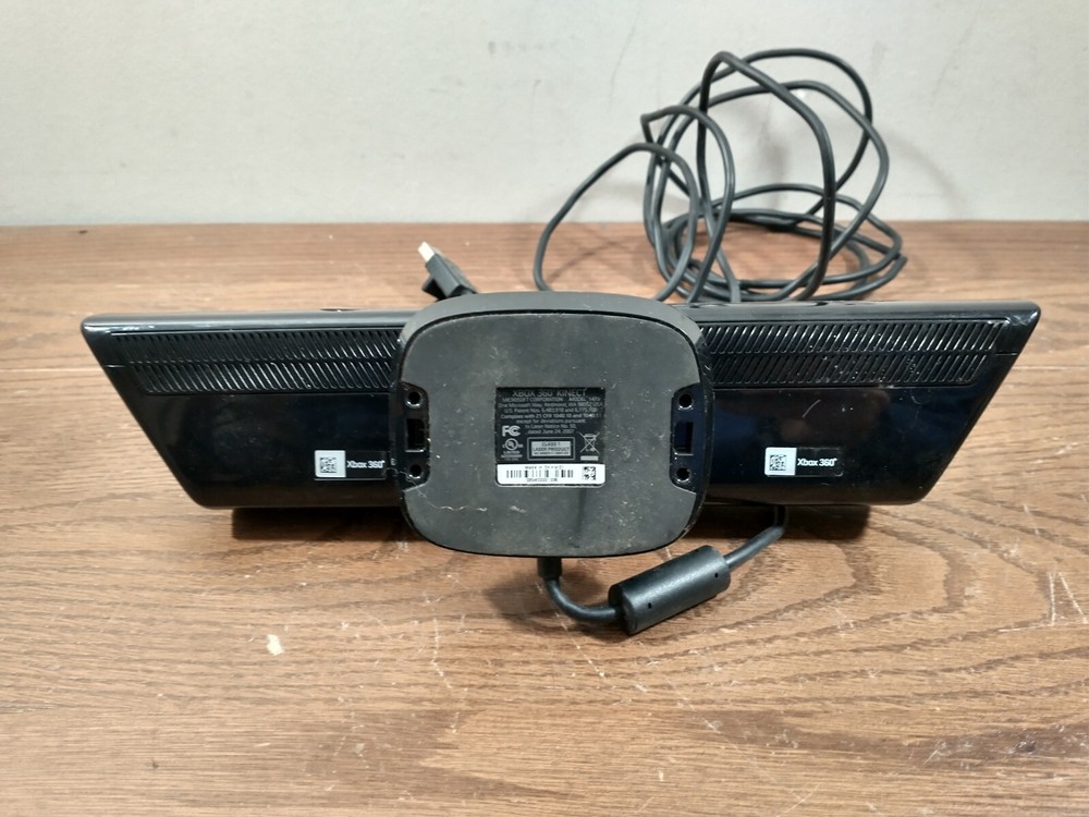 Genuine Microsoft XBOX 360 Kinect Sensor Bar Model 1473 Black