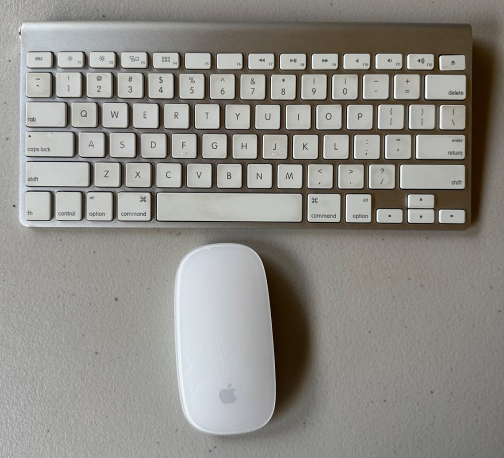 Apple A1314 / 1296 Wireless Keyboard + Magic Mouse Combo Set - Fully Tested