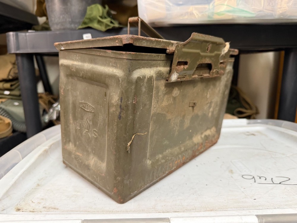 ORIGINAL WWII US ARMY .50 CAL BROWNING AMMO CARRY CAN