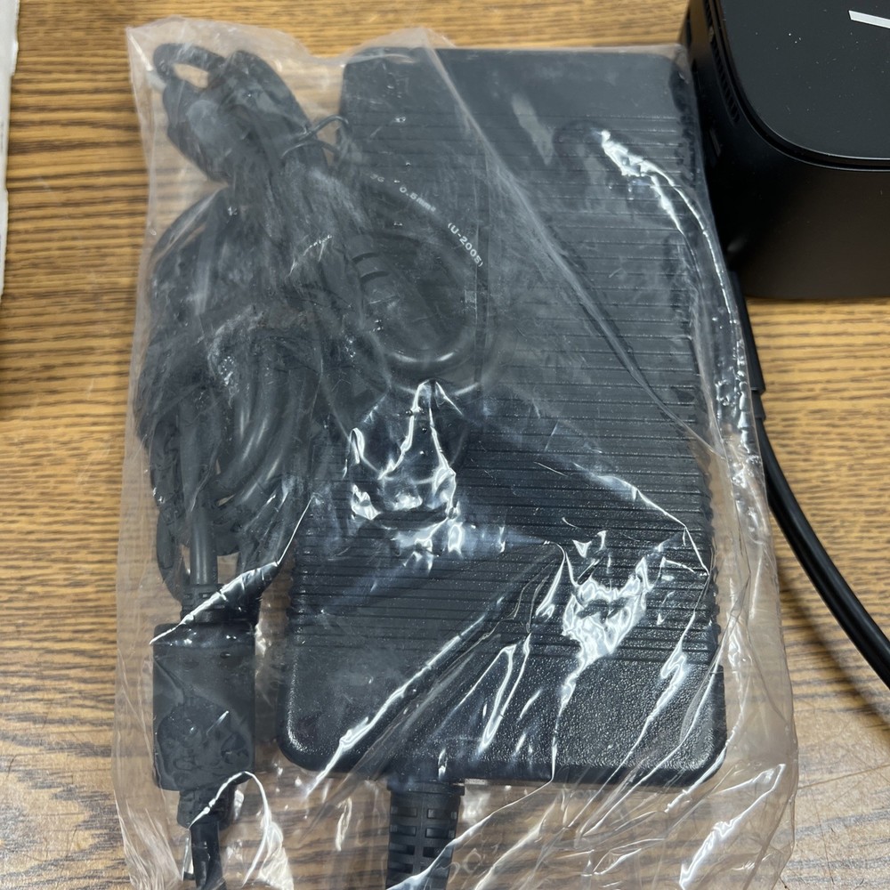 HP Thunderbolt G2 Docking Station with Combo Cable