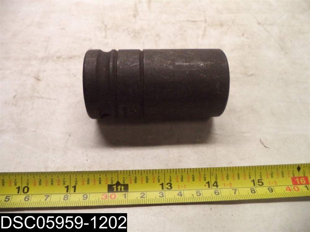 7516L Urrea 1" Impact Socket
