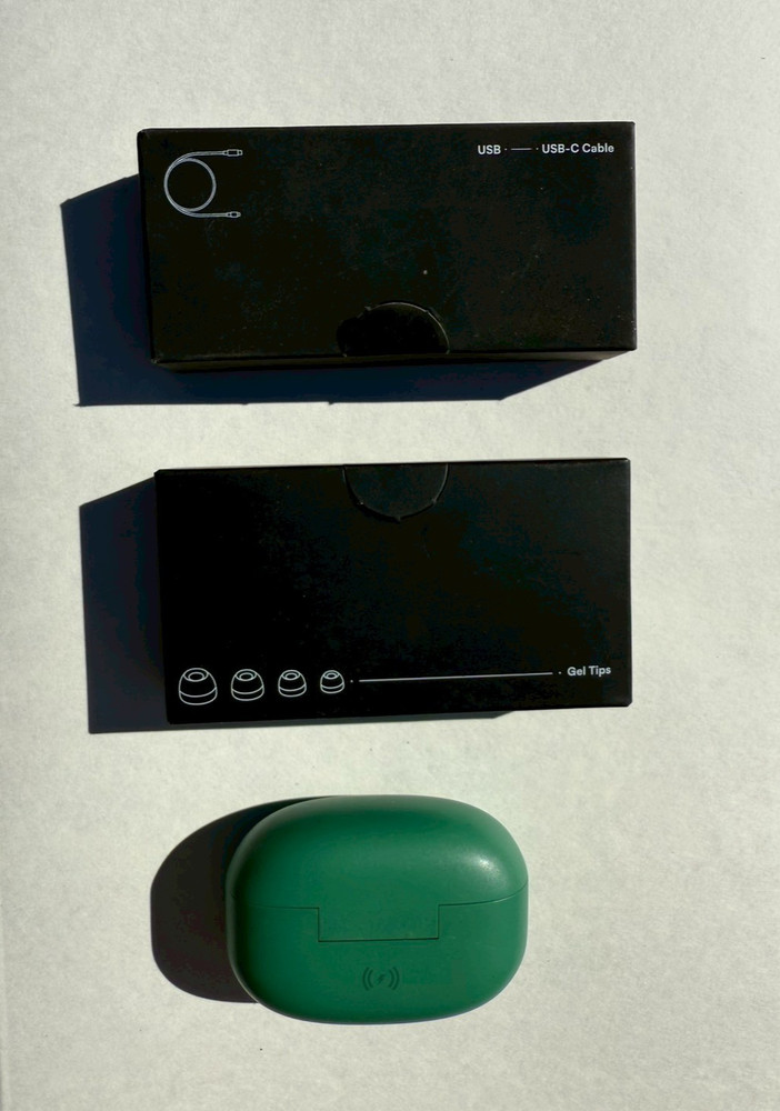 Raycon Everyday Earbuds Plus Wireless Bluetooth Headphones Charging Case - Green