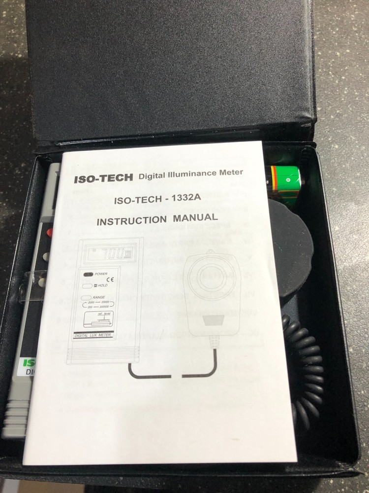 ISO-Tech Digital Lux Light Meter 1332A