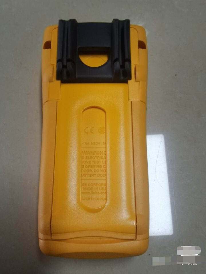 Fluke 724 Process and Temperature Calibrator
