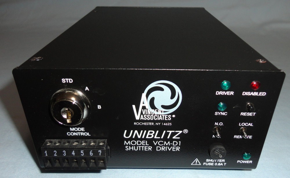 Vincent Associates VCM-D1 Shutter Driver VCMD1 NEW