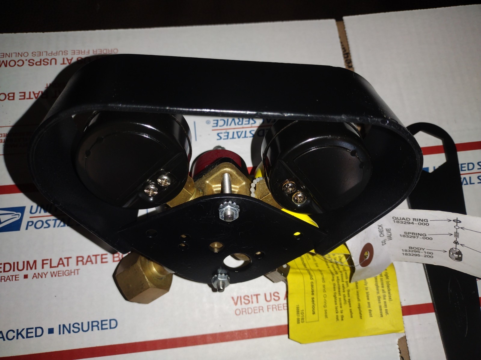 Cornelius Co2/Nitrogen Primary Gas Regulator With Metal Gauge Guard Soda/Beer