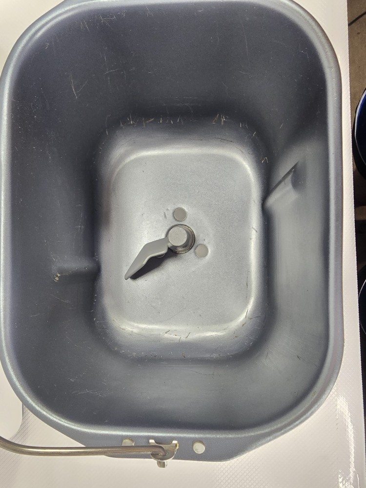 Sunbeam Expressbake Breadmaker Bread Machine Model 5833 Works Great!