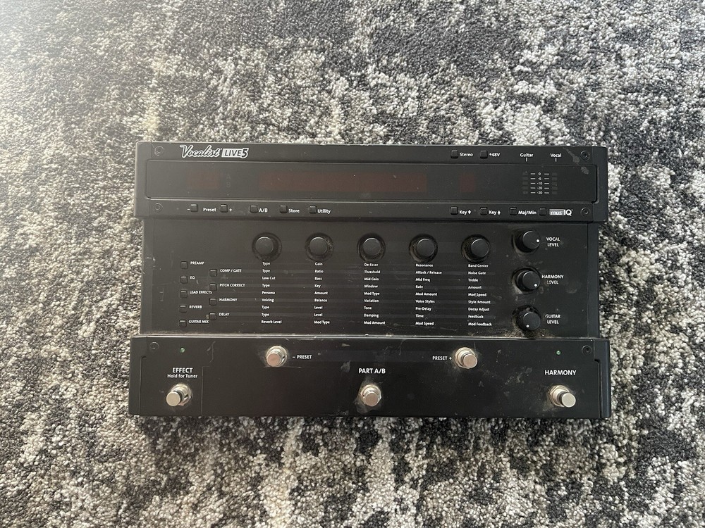 Digitech Vocalist Live 5 Harmony Multi Vocal Effect Processor Pedal + PSU