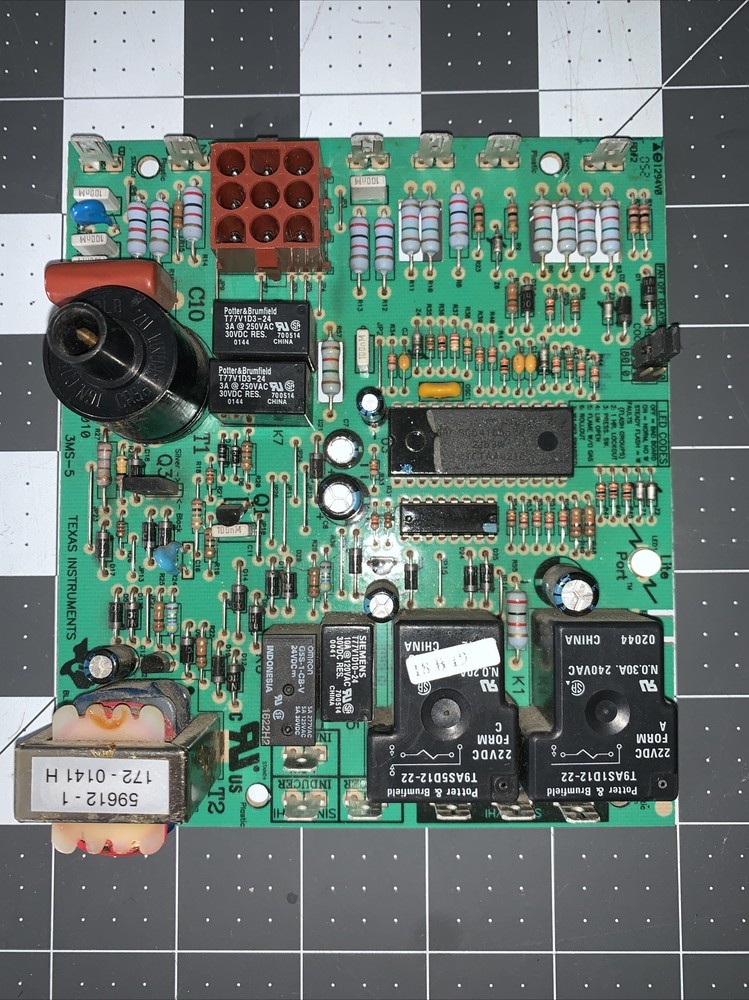 CNT03457 X13650874010 Trane RTU OEM control Board