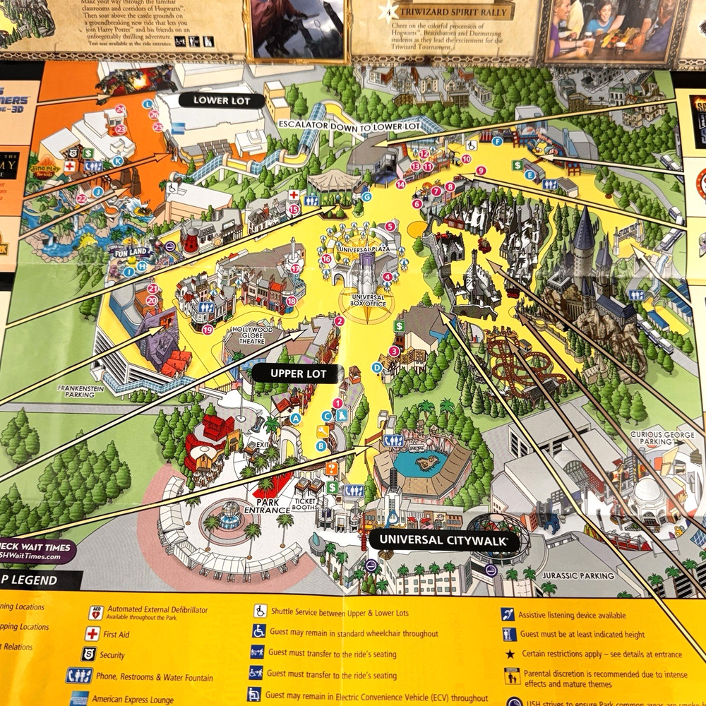 Universal Studios Hollywood - 2016 SOUVENIR STUDIO MAP -Wizarding World Potter