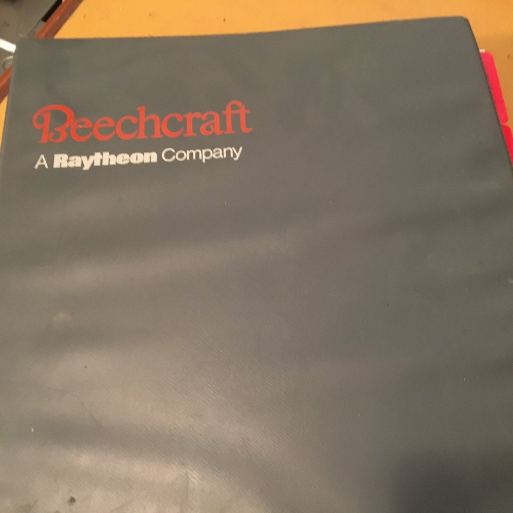 BeechTraining Center Super King Air B200/200 Pilot Training Workbook Manual