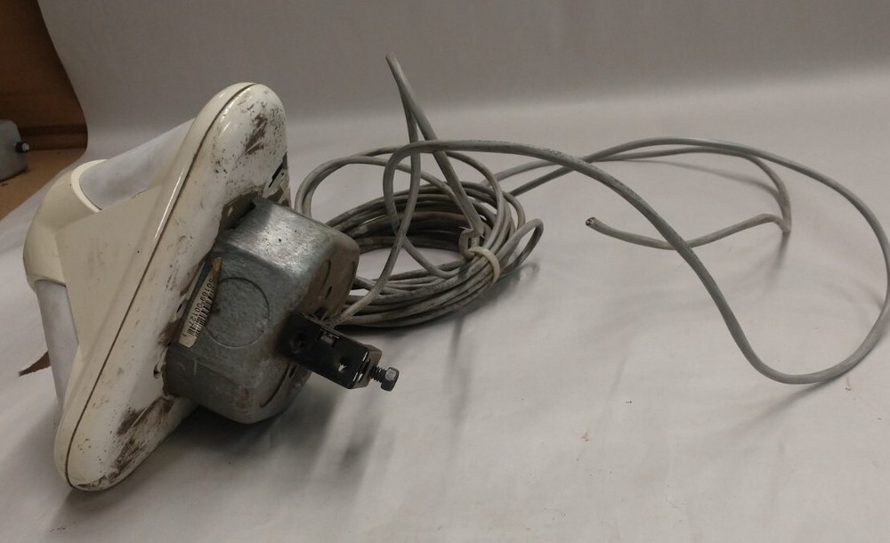 BOSCH SECURITY VIDEO DS9370 Ceiling Mount TriTech Yellow - Used