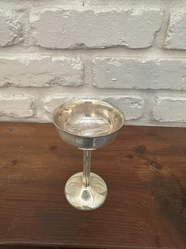 Vintage WALLACE E.P.W.M. W6704 Silver Plate Cup