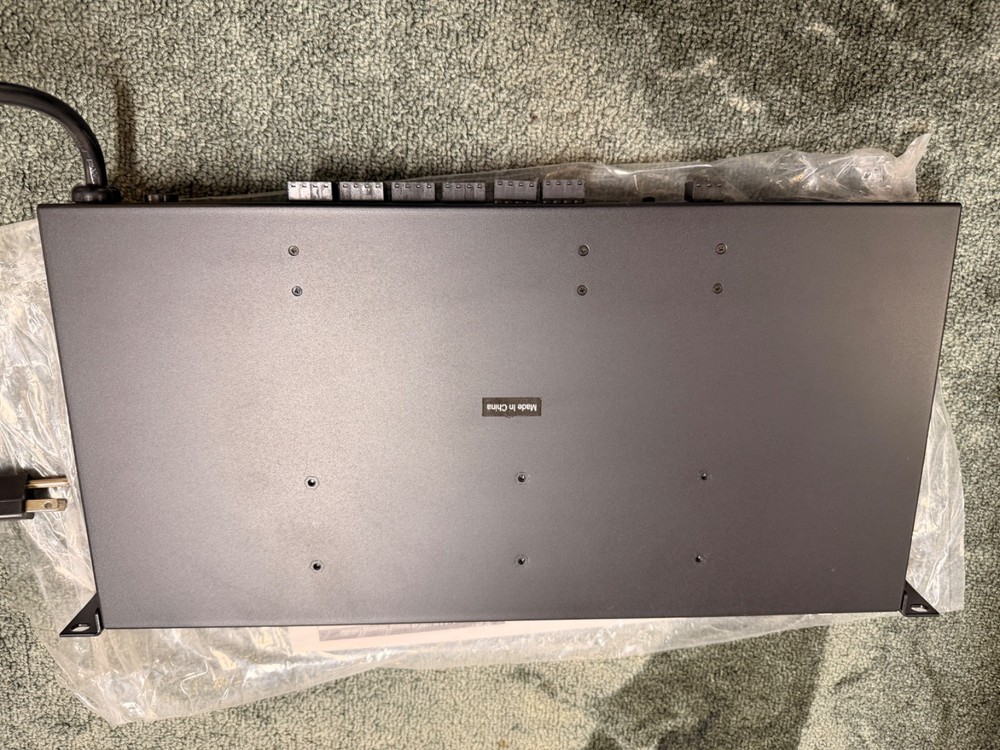 Middle Atlantic USC-6R Sequence Controller rack mount