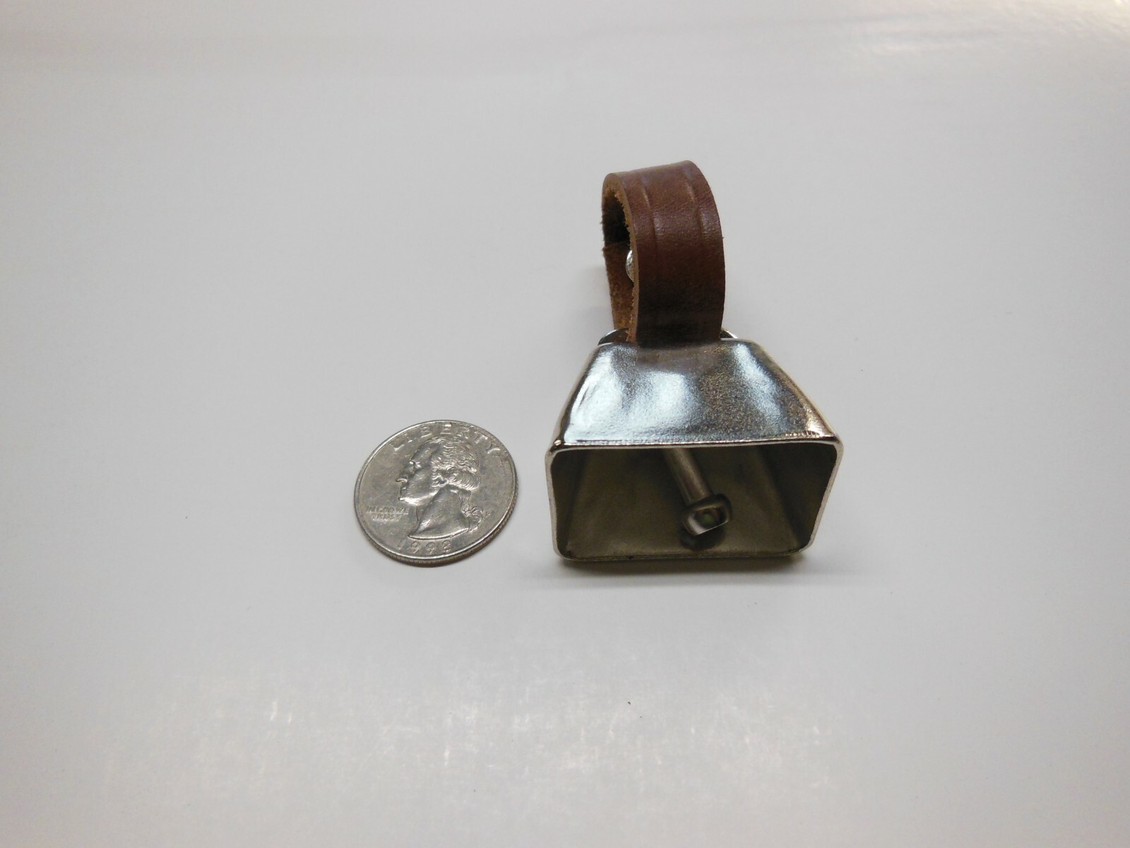 WARNER COW BELL NICKEL-PLATED SMALL BIRD DOG GROUSE