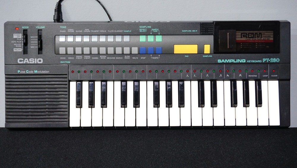 Casio PT-280 Mini Portable Pulse Code Modulation Sampling Keyboard W/ ROM pack