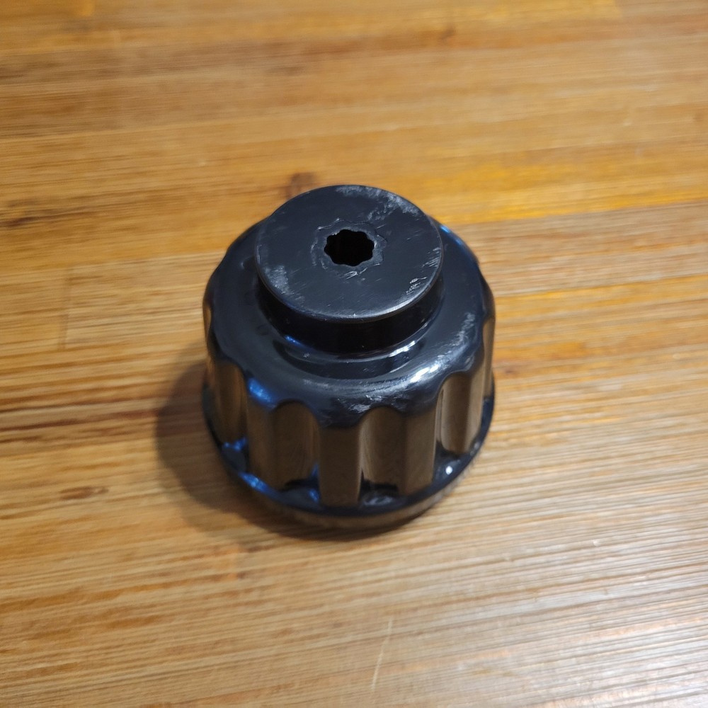 Brewsly GM3002 Cold Press Juicer End Cap Black Plastic Replacement Part