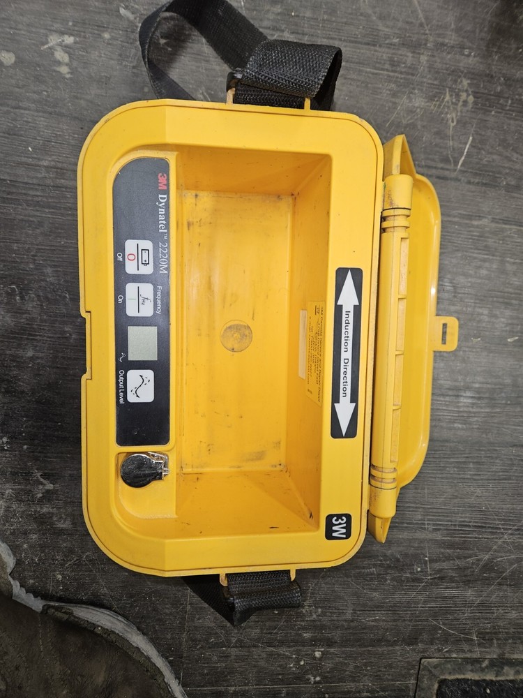 3M Dynatel Advanced Pipe/ Cable Locator 2220M