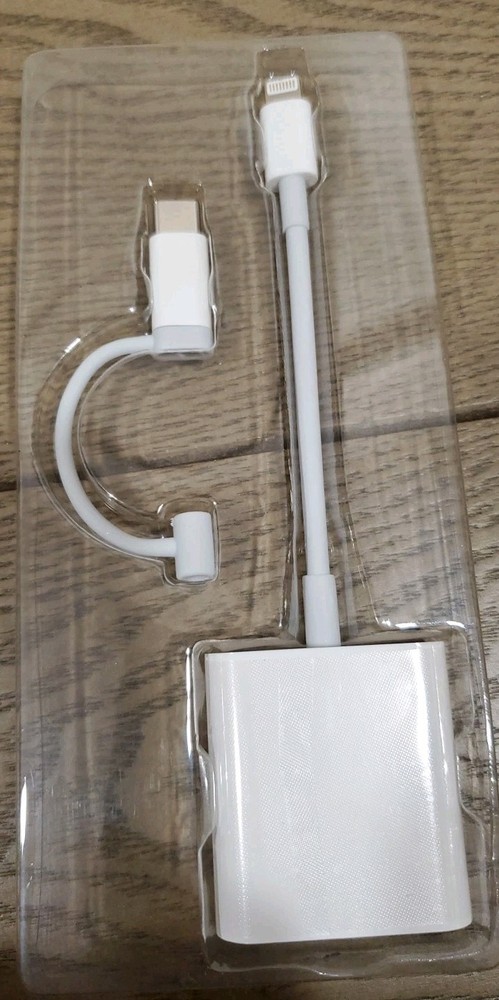 USB C SD Card Reader USB 3.0 Type C to SD/Micro SD Adapter Dual Apple compatible