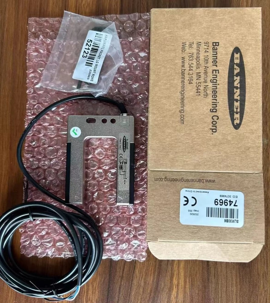 NEW BANNER SLM30B6 sensor Fast Shipping