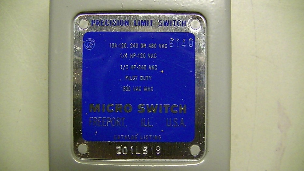 MICRO SWITCH limit switch side rotary w/roller lever 201LS19 plug in model