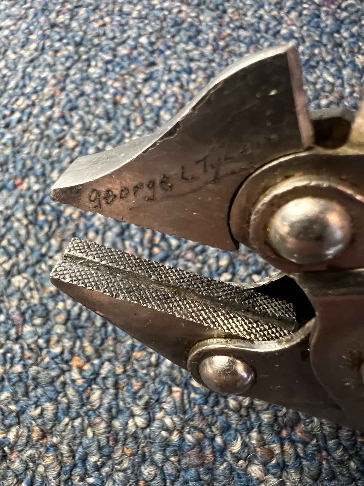 Sargent 5-1/2" parallel-jaw piers w/cutter, USA, good condition