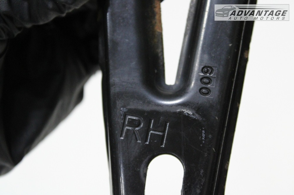 2018-2021 CHEVY TRAVERSE FRONT RIGHT SIDE SUBFRAME SUPPORT BRACE BRACKET OEM