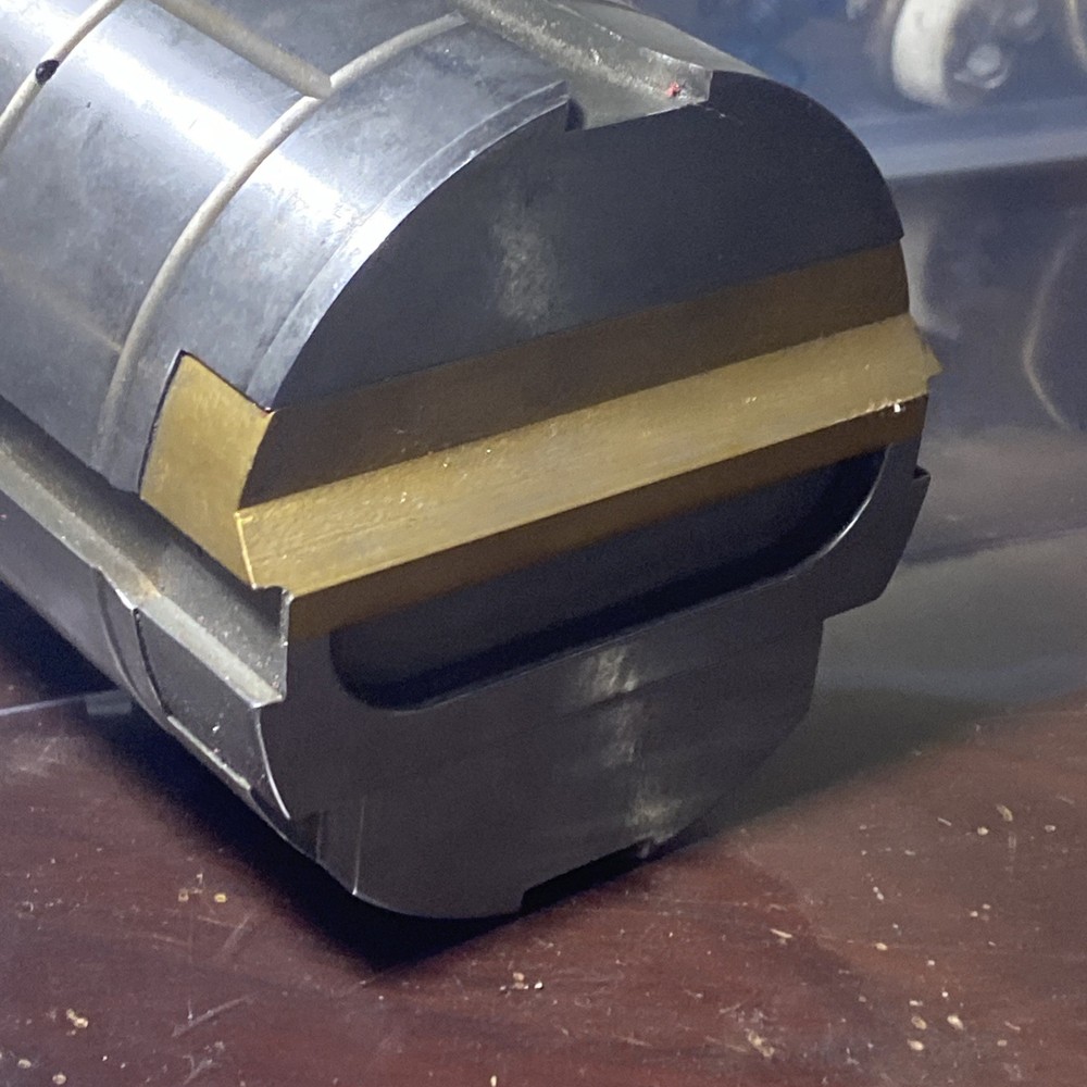 Amada Adjustable Blade Guide With Extra End Cap W180-4263