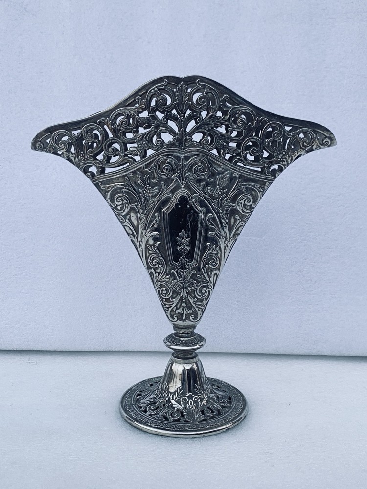 Vintage 9.5" Silver Plated Filigree  1991 Godinger Nouveau Art Flower Vase