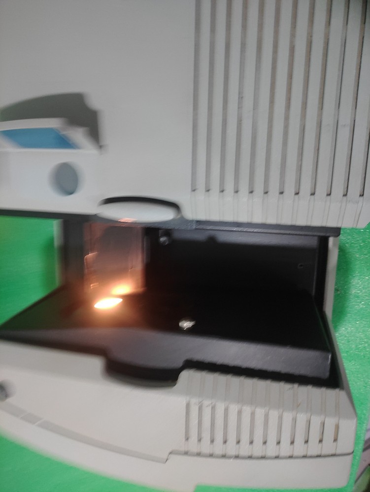 HunterLab ColorQuest XE Spectrophotometer .