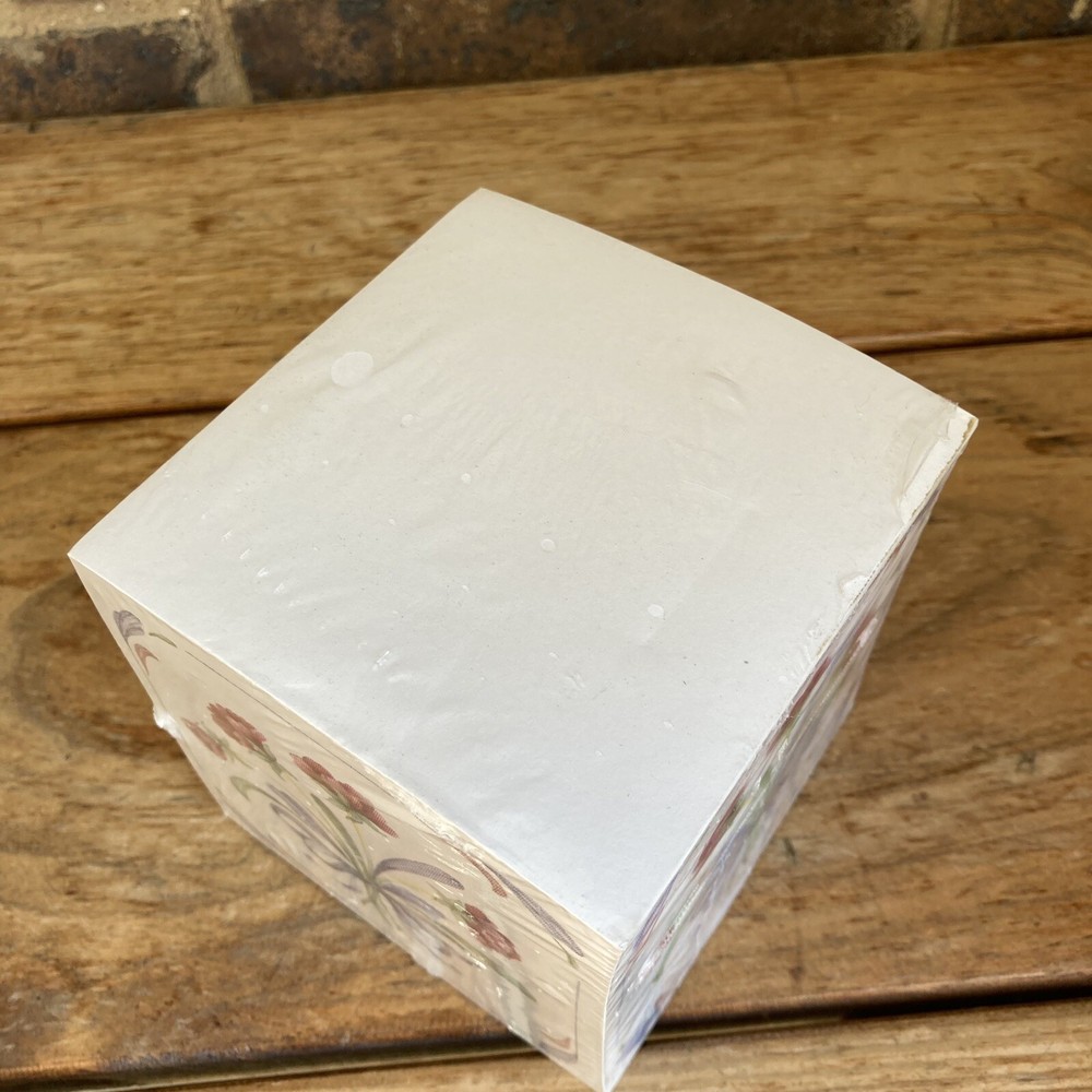 Poppies on Blue By Lenox 4” Note cube Replacement Pack