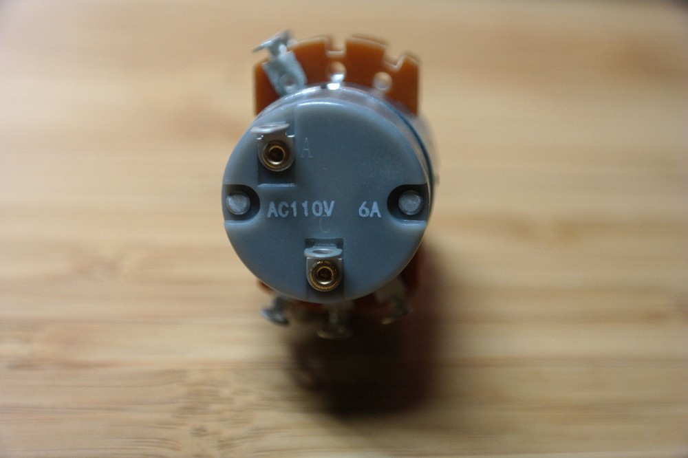 Volume pot control switch on off AR receiver Acoustic Research Model AU