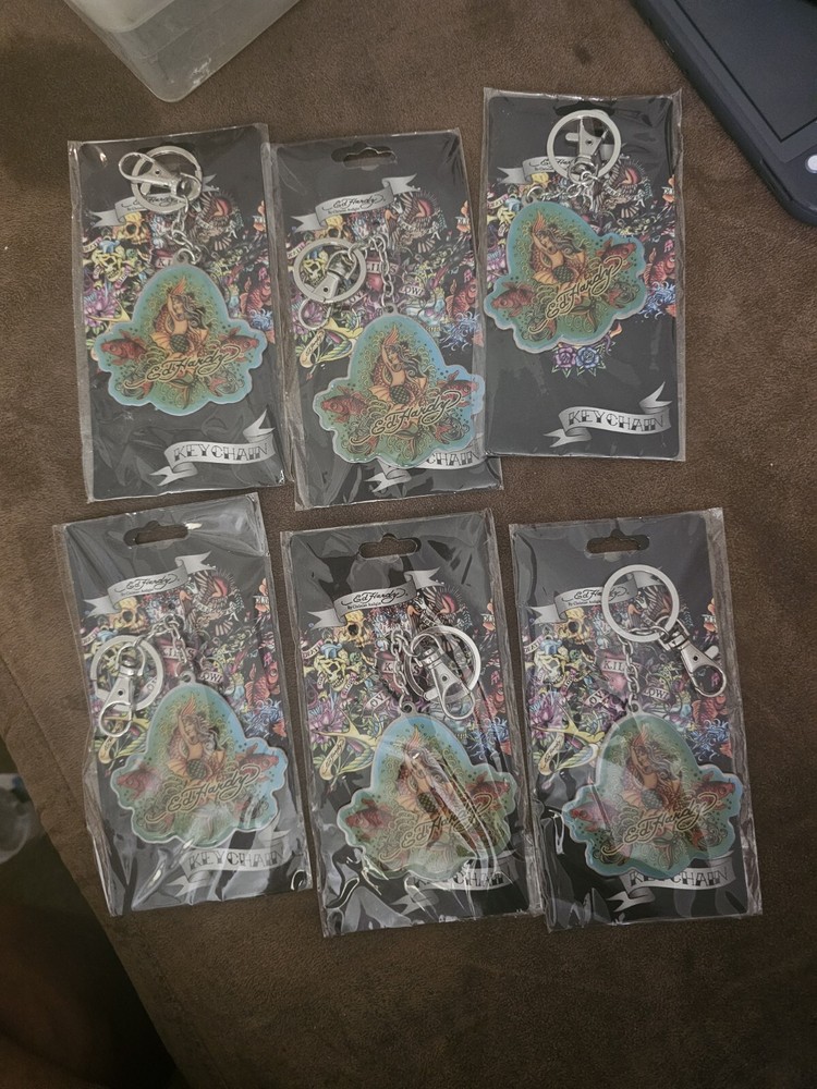 ed hardy keychain