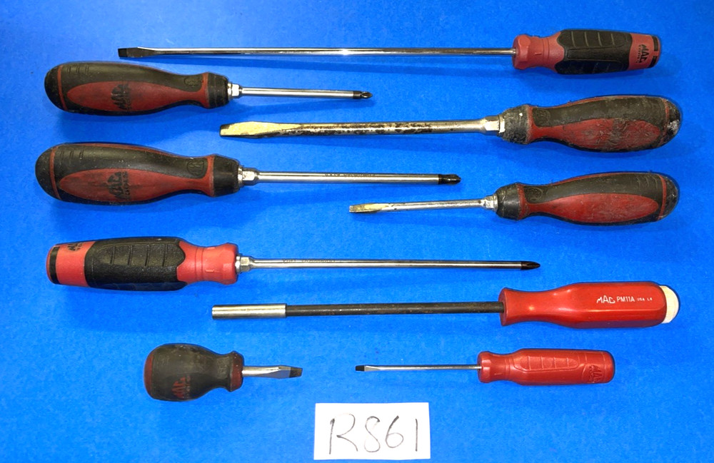 MAC TOOLS 9 PIECE ASSORTED SCREWDRIVER SET & BIT DRIVER